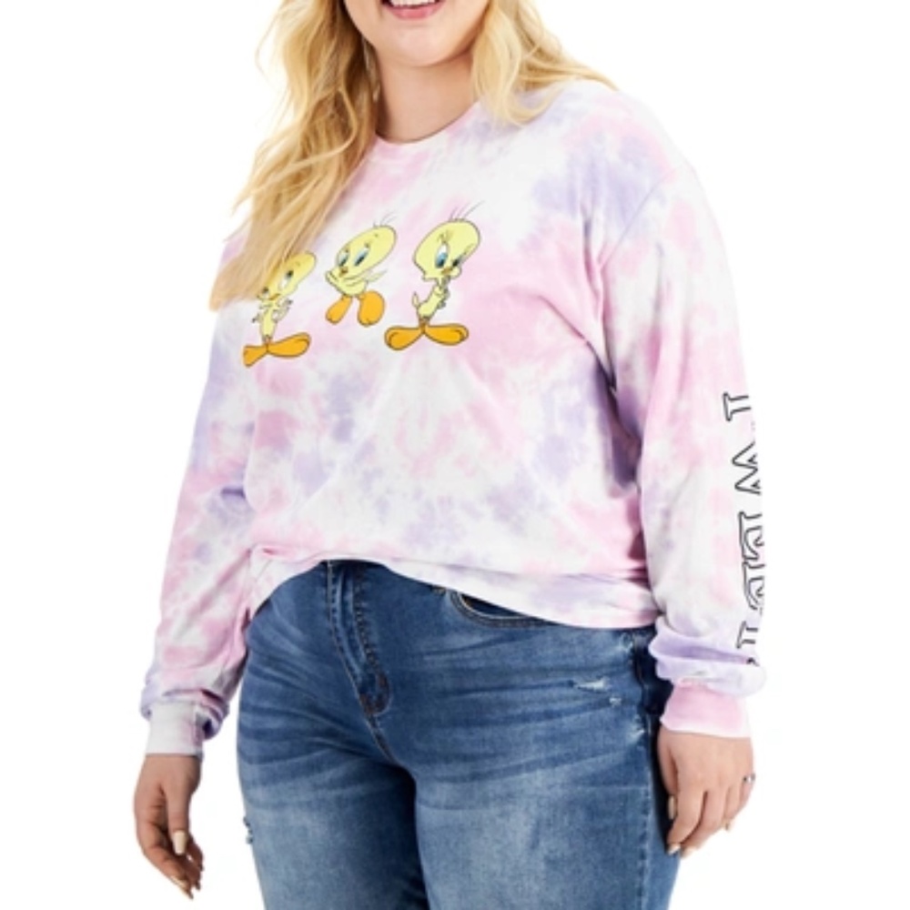 NWT Love Tribe Trendy Plus Size Cotton Tweety Graphic Top In White/ Sweet Lilac